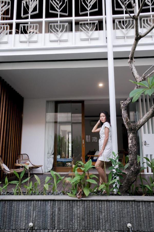 Pelangi 148 Beach Suites Seminyak  Exterior photo