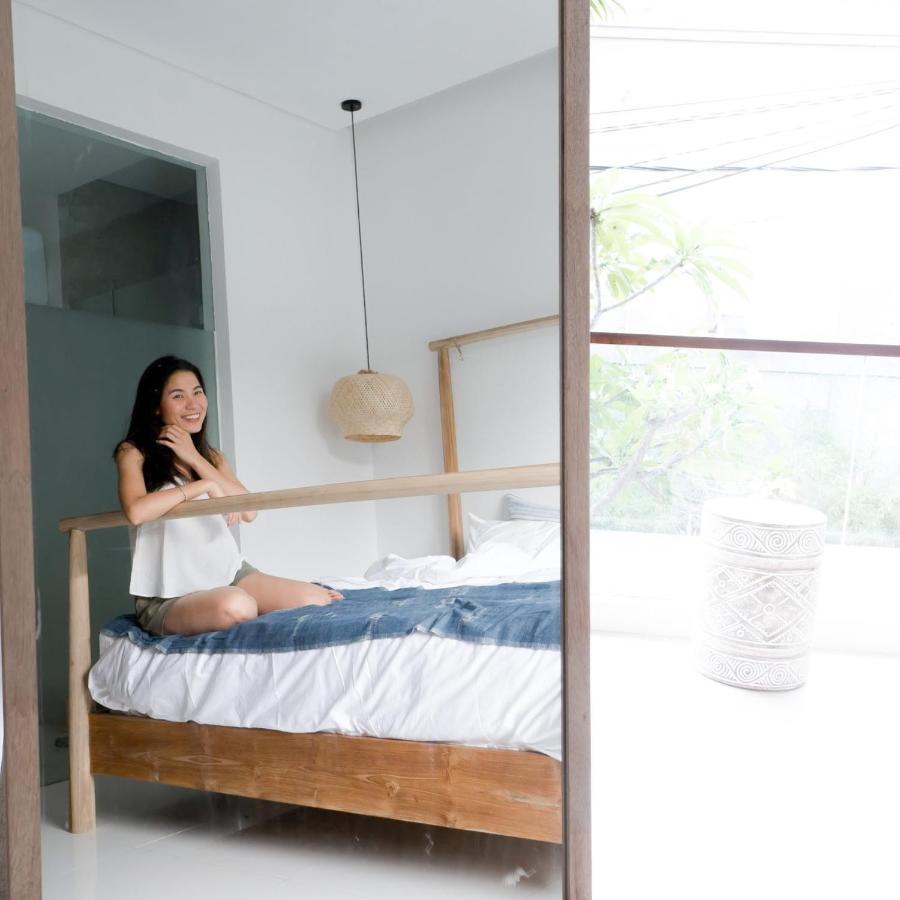Pelangi 148 Beach Suites Seminyak  Exterior photo